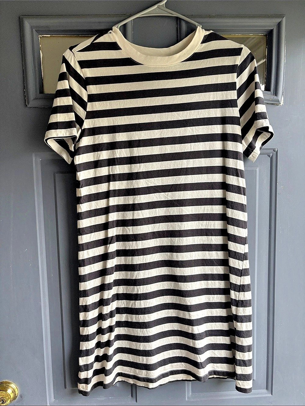 Old Navy Striped Mini Dress in Black & White Size Small
